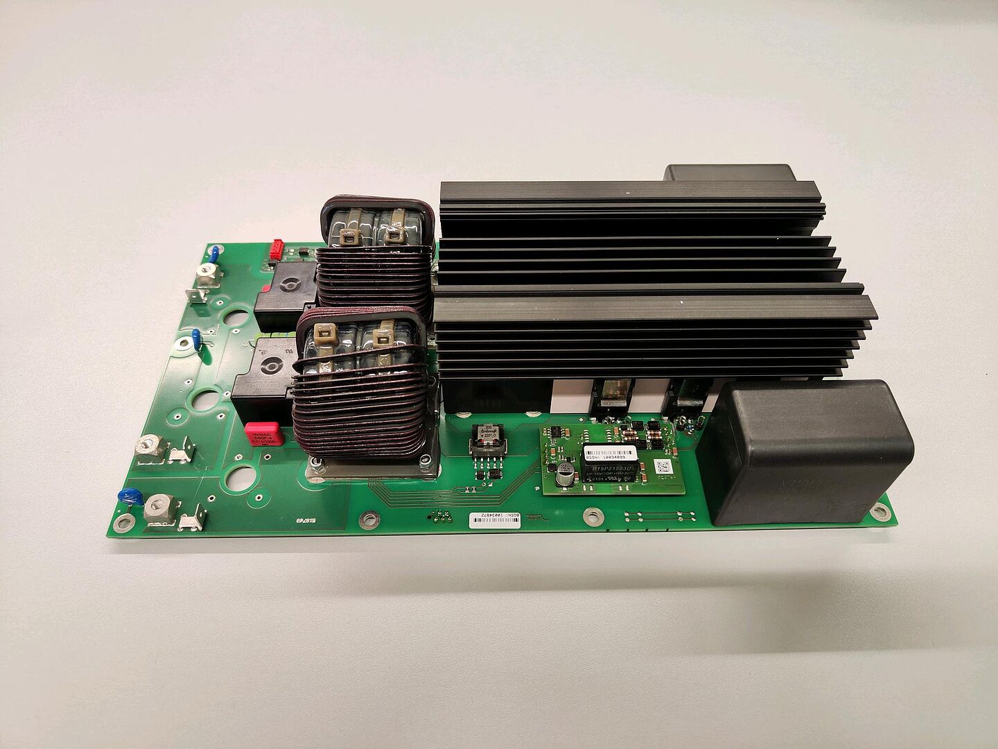 28 kW Gleichrichterschaltung für Industrienetze